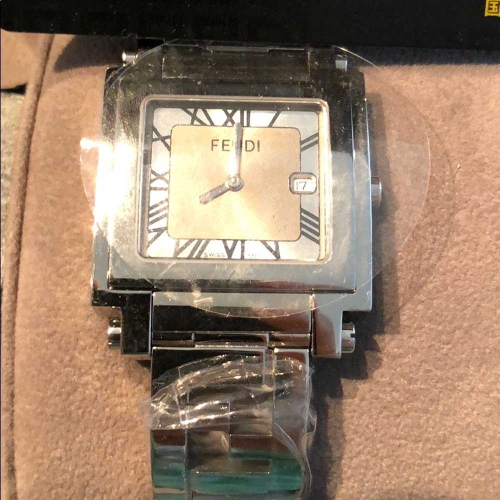 Fendi Quadro Ladies Watch